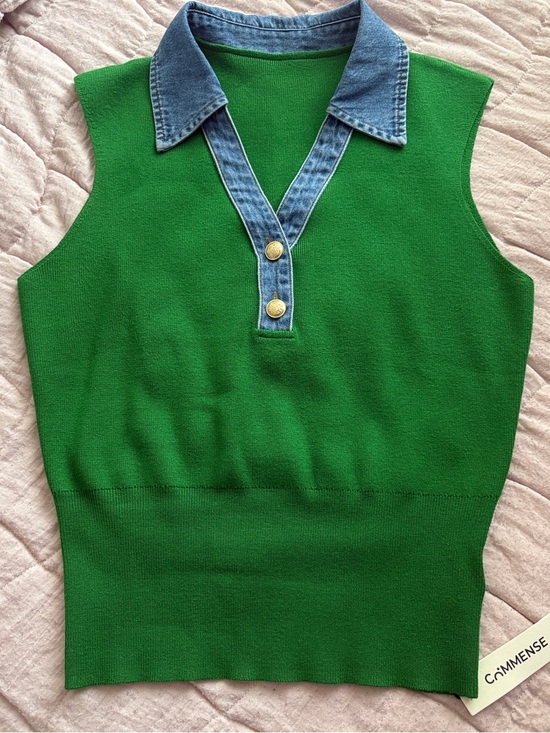 Commense Tops - Denim Collar Metal Button Sleeveless Knit Vest Green size Medium/Women